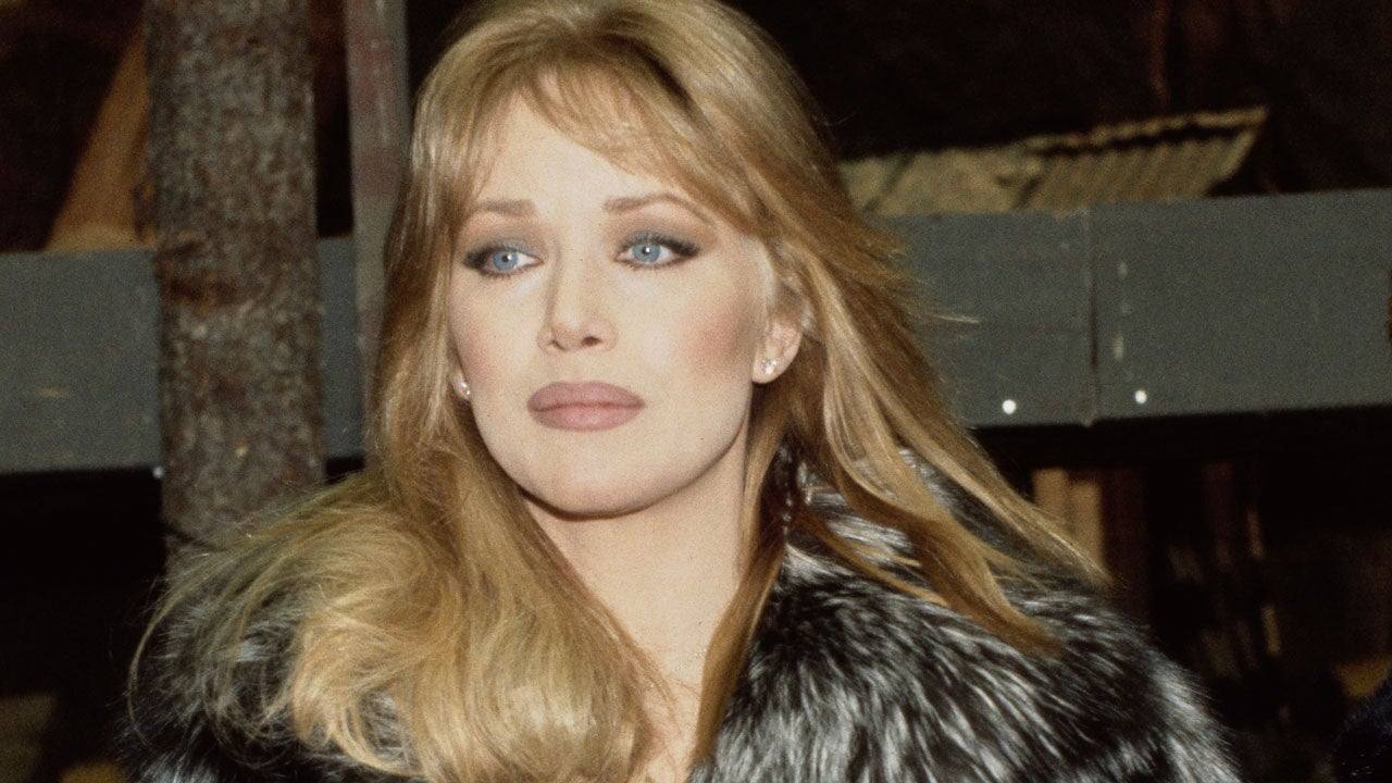 Tanya Roberts